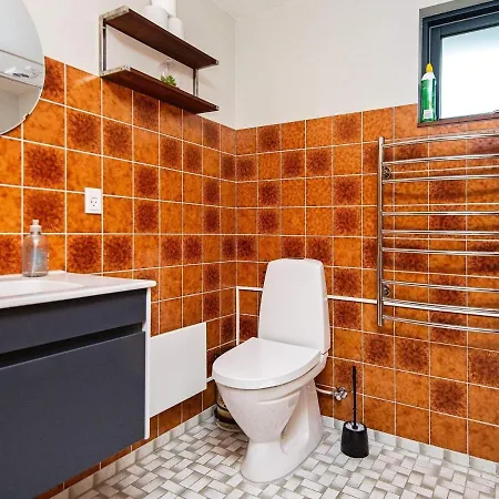 Prázdninový dům 8 Person In R M *